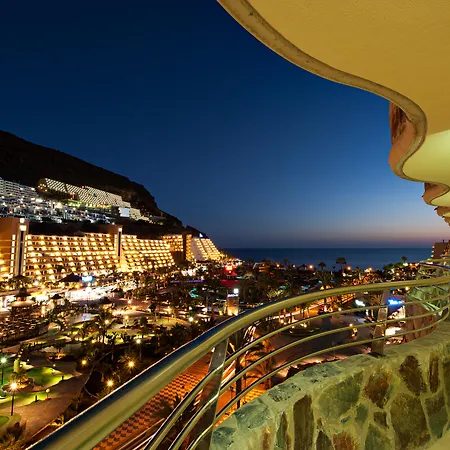 Livvo Valle & Aquapark Hotel 4*