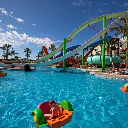 Livvo Valle & Aquapark Hotel