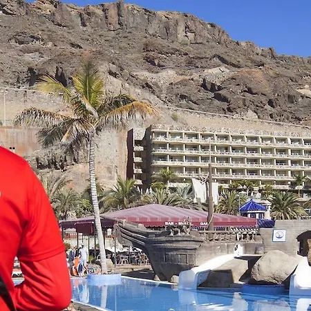 Livvo Valle & Aquapark 4* Taurito