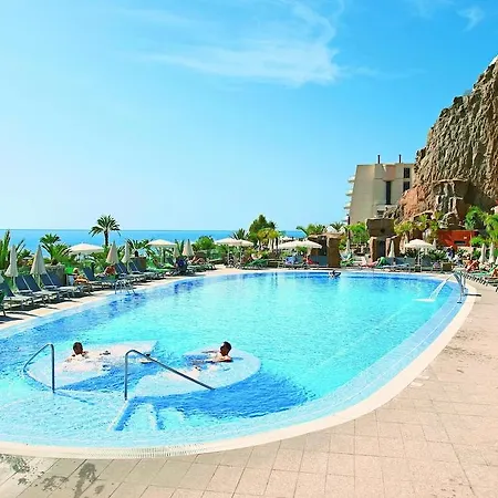 Hotel Livvo Valle & Aquapark 4*