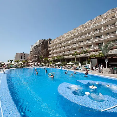 Livvo Valle & Aquapark Hotel