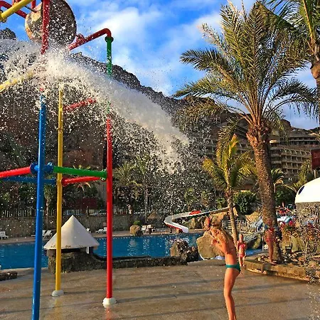 Livvo Valle & Aquapark Hotel 4*