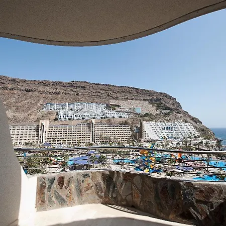 Hotel Livvo Valle & Aquapark 4*