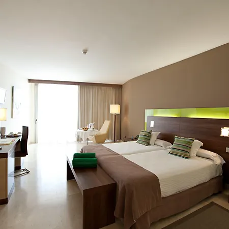 Livvo Valle & Aquapark Hotel 4*