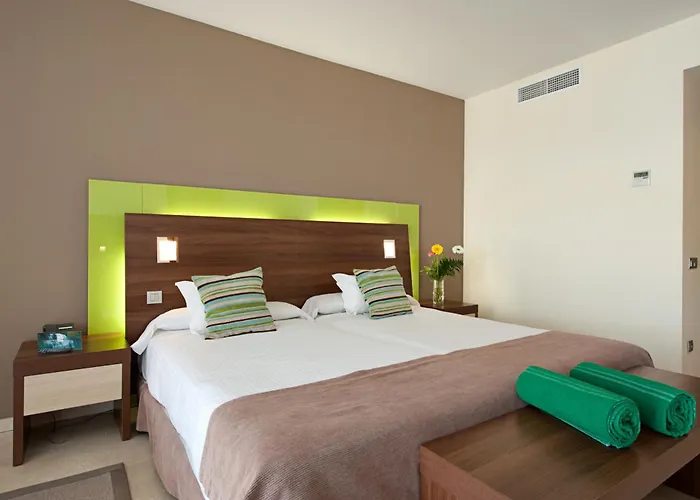 호텔 Livvo Valle & Aquapark 4*