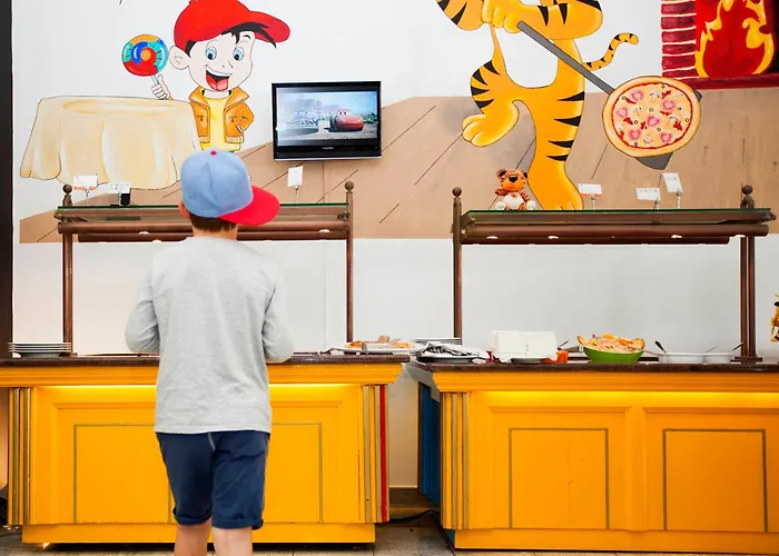 호텔 Livvo Valle & Aquapark 4*