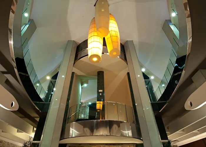 Livvo Valle & Aquapark 호텔 4*