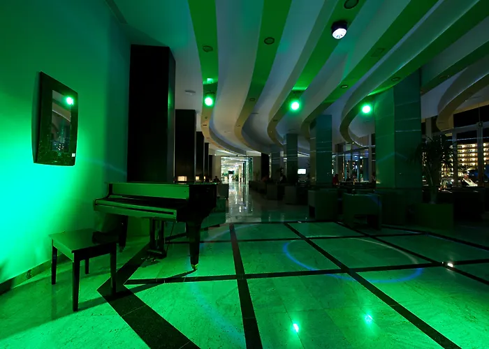 Livvo Valle & Aquapark 호텔