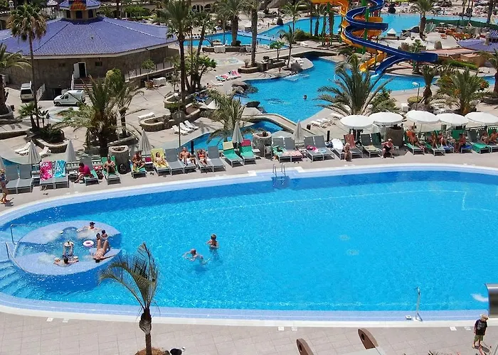 호텔 Livvo Valle & Aquapark