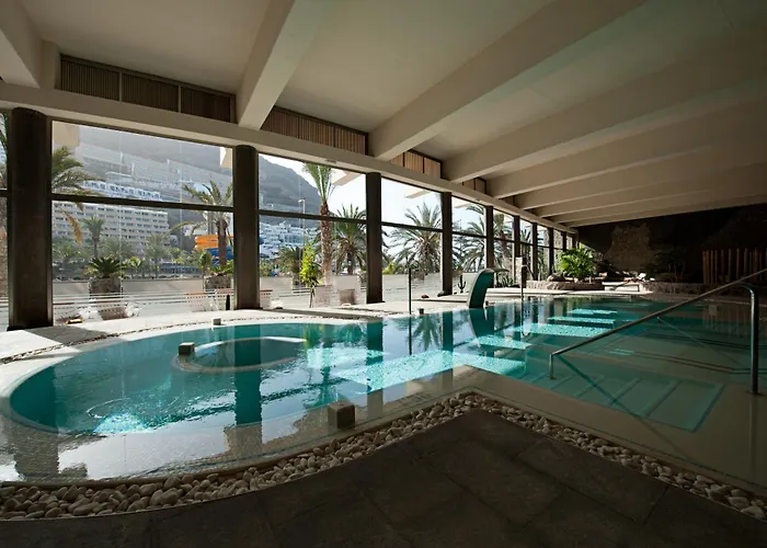 Livvo Valle & Aquapark 4*