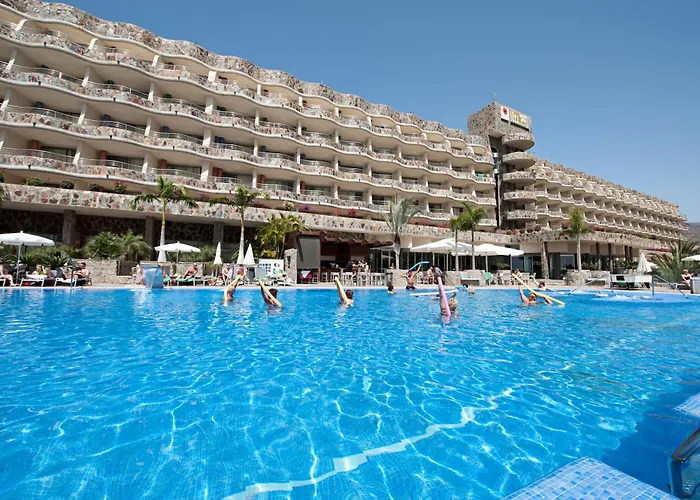 Livvo Valle & Aquapark 호텔