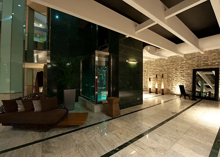 Livvo Valle & Aquapark 호텔