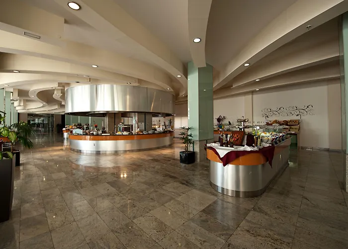 호텔 Livvo Valle & Aquapark 타우리토