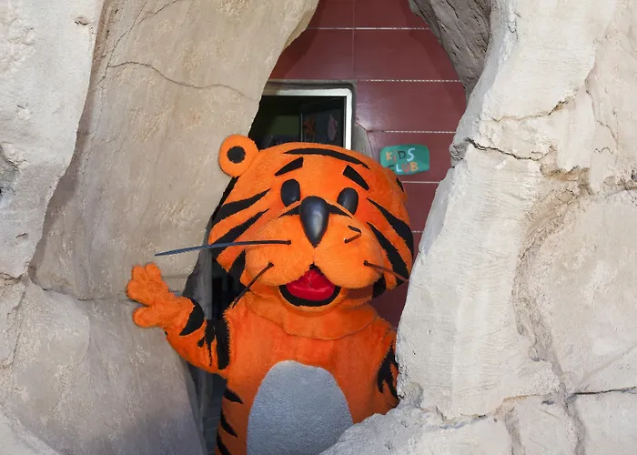 호텔 Livvo Valle & Aquapark 타우리토