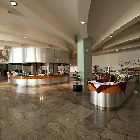 酒店 Livvo Valle & Aquapark 4*